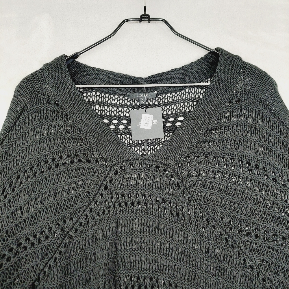 New Joe's Women's Black V-Neck Long Sleeve Knit Crochet Cropped Sweater P3690 - Picture 3 of 8